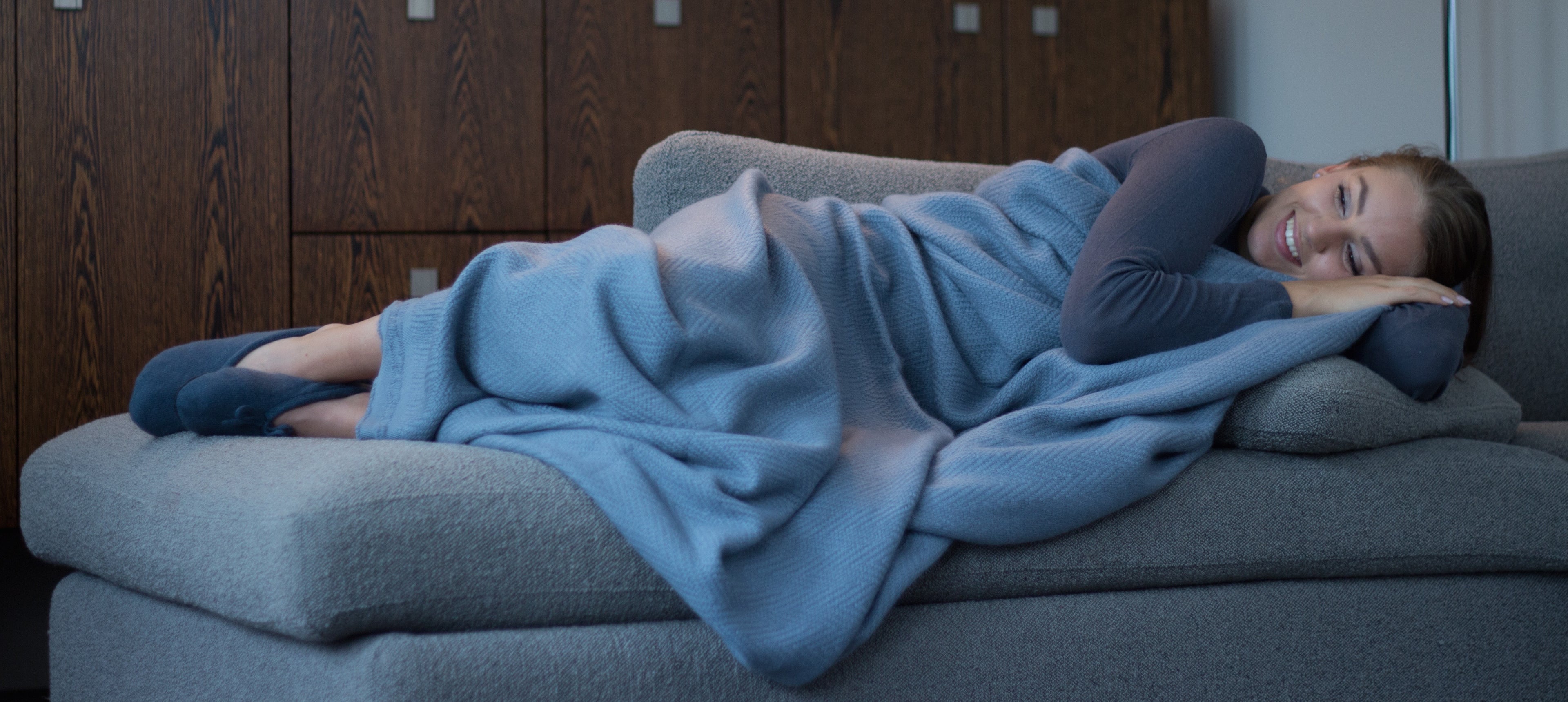 Luxury Cashmere Plaid LOUNGE - Dove Grey