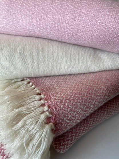 Luxury Cashmere Plaid LOUNGE - Rosé