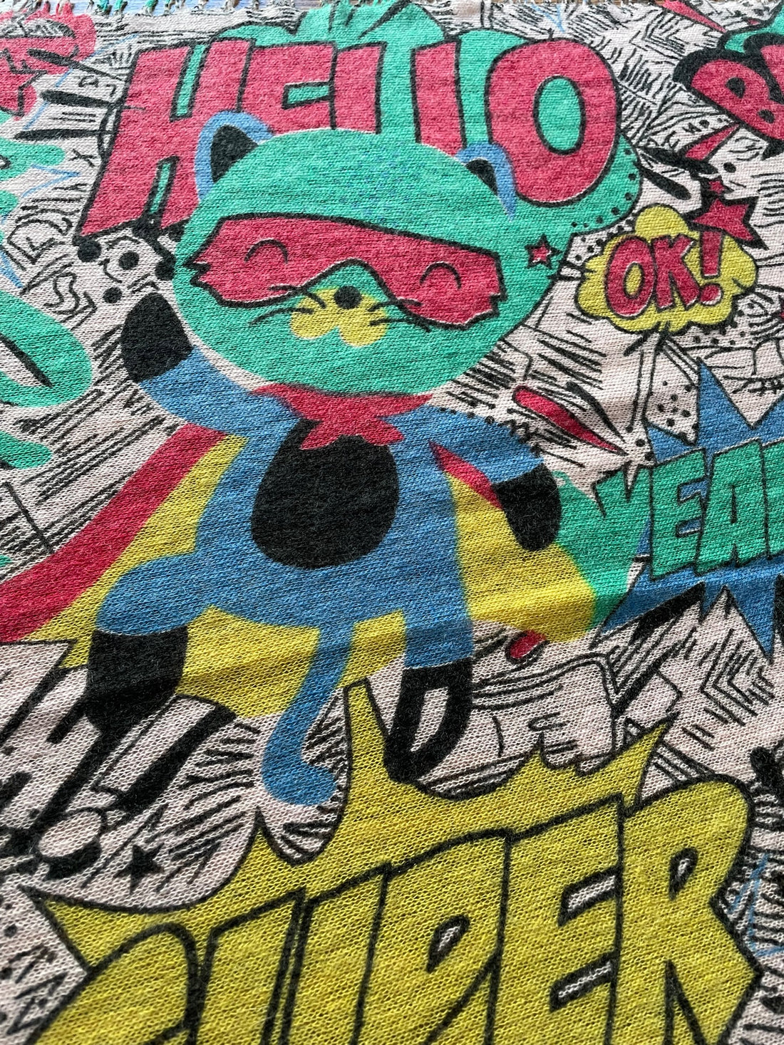 Cashmere Shawl TADESHO "Comic"- Limited Edition 