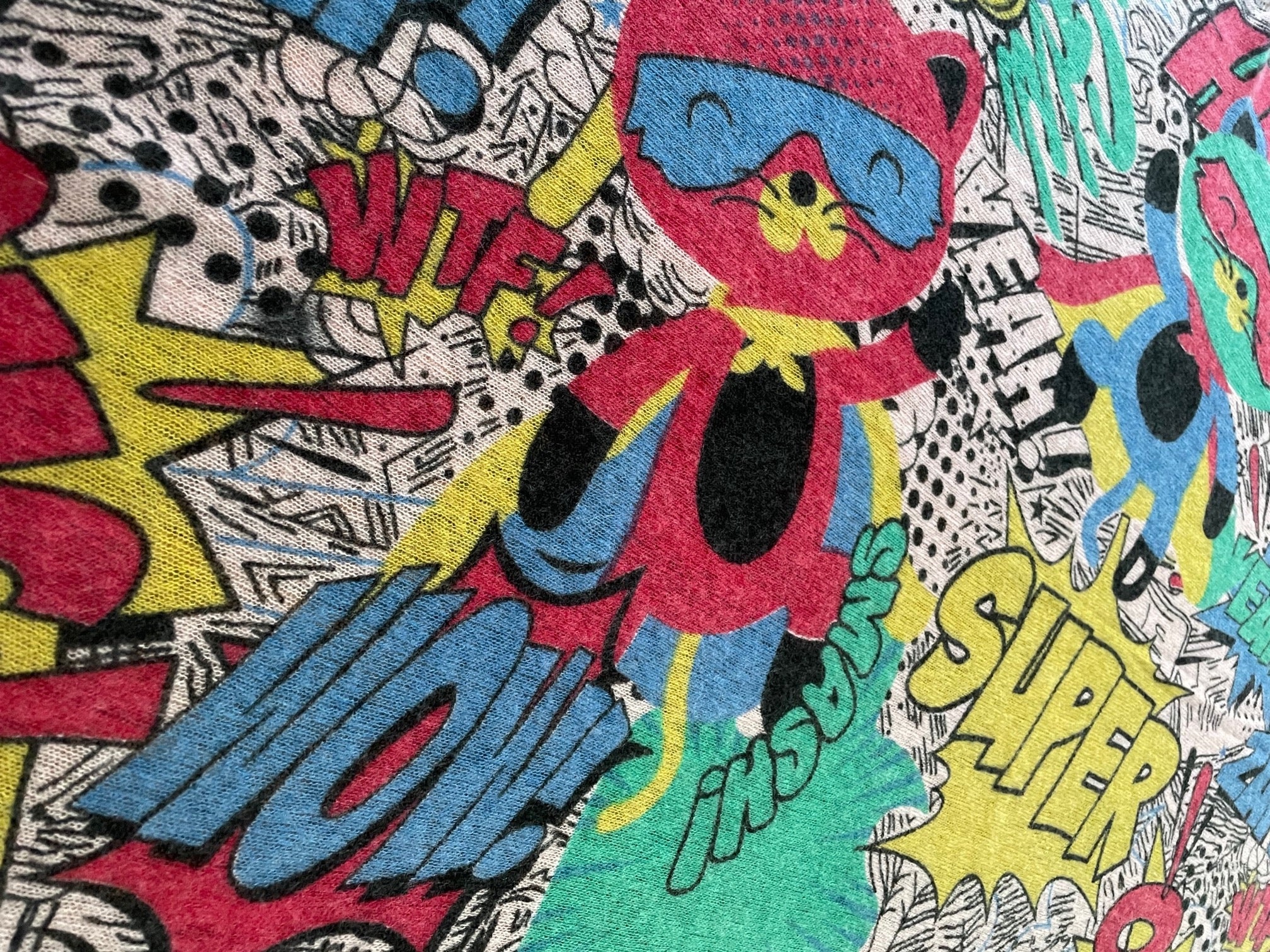 Cashmere Shawl TADESHO "Comic"- Limited Edition 